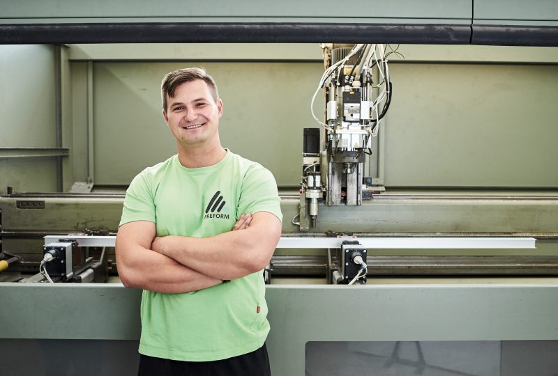 Glücklicher Mitarbeiter Preform